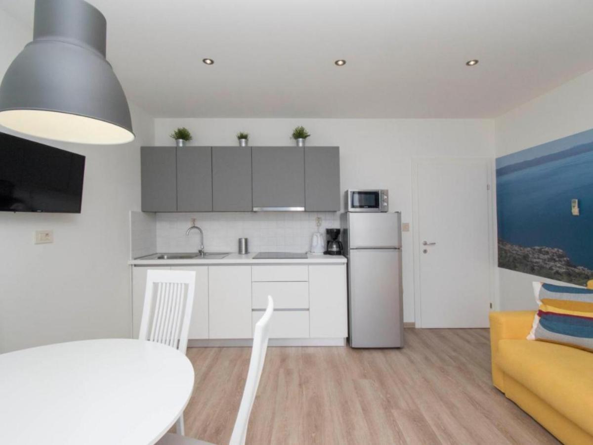 Apartments Antonio Тучепи Экстерьер фото