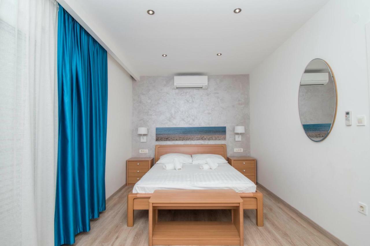 Apartments Antonio Тучепи Экстерьер фото