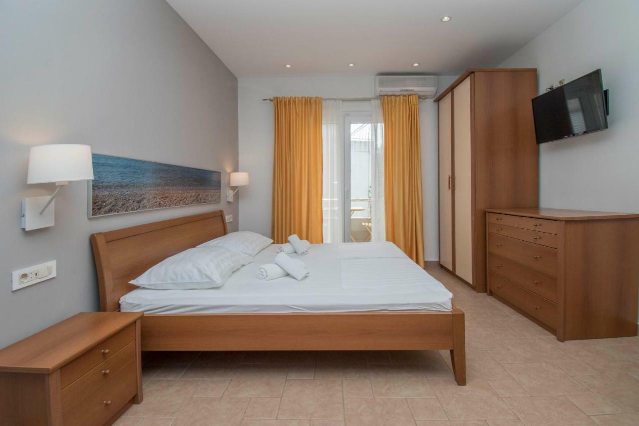 Apartments Antonio Тучепи Экстерьер фото