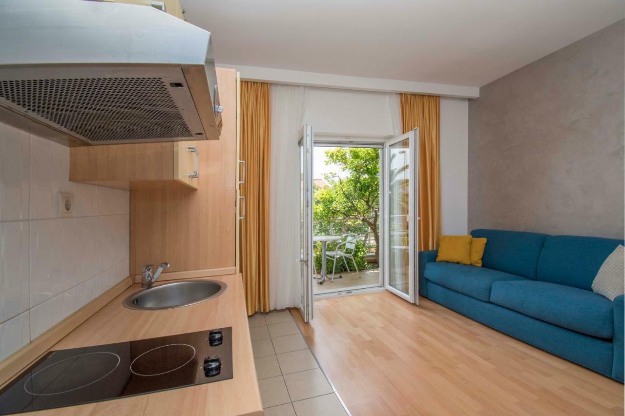 Apartments Antonio Тучепи Экстерьер фото